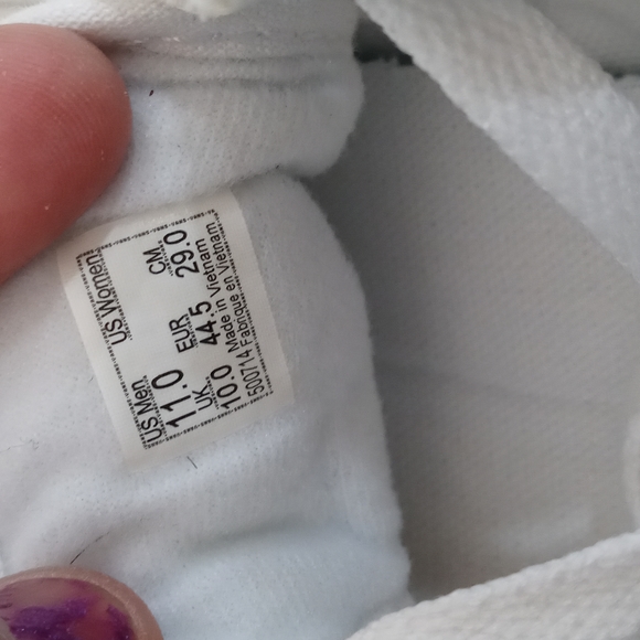 Vans white sneakers for men's size 11 - Picture 6 of 11